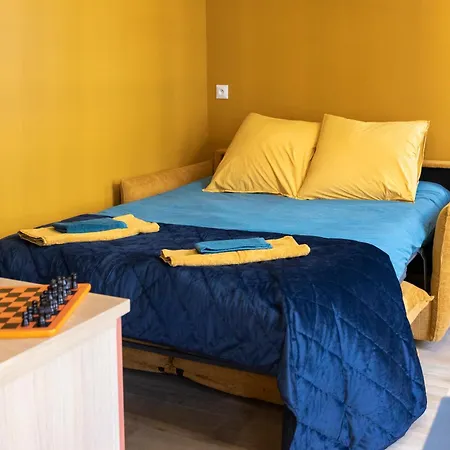 Topa Casa D'hotes A Daire Creil